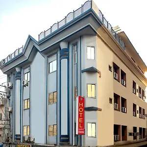 ** Hotel Dimple International India